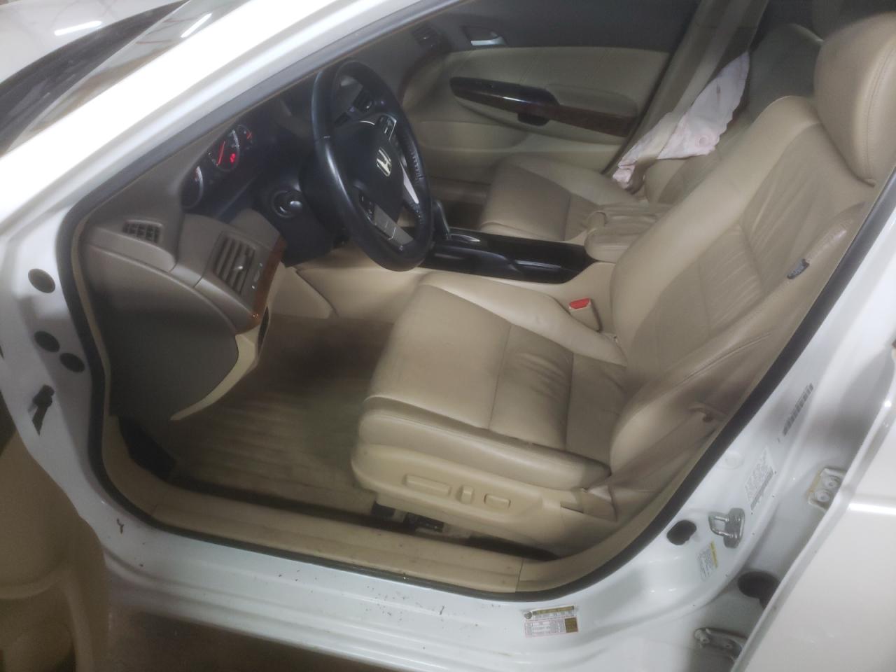 2008 Honda Accord - Image 7