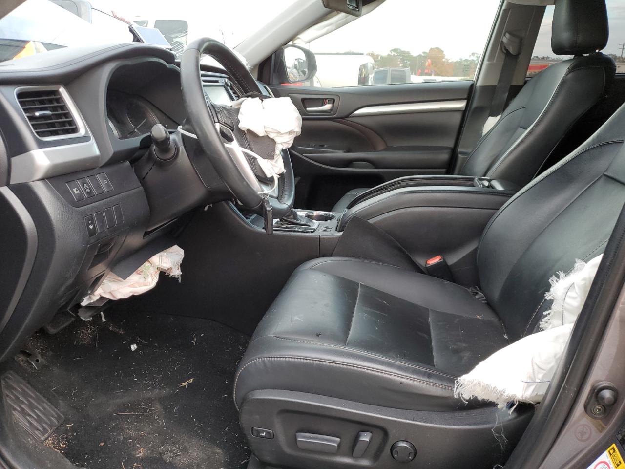 2019 Toyota Highlander - Image 7