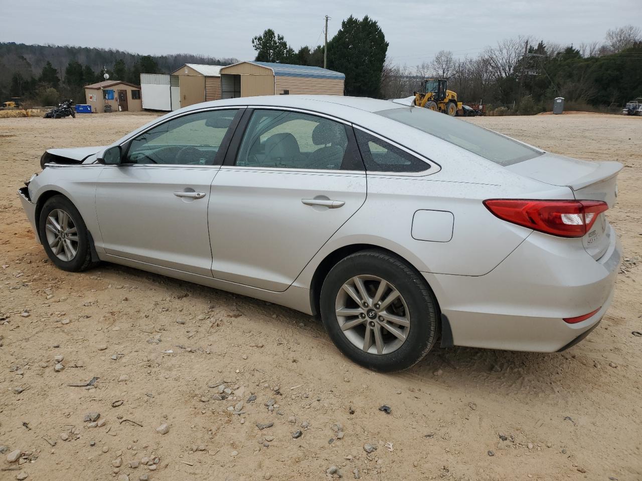 5NPE24AF2FH196013 2015 HYUNDAI SONATA - Image 2