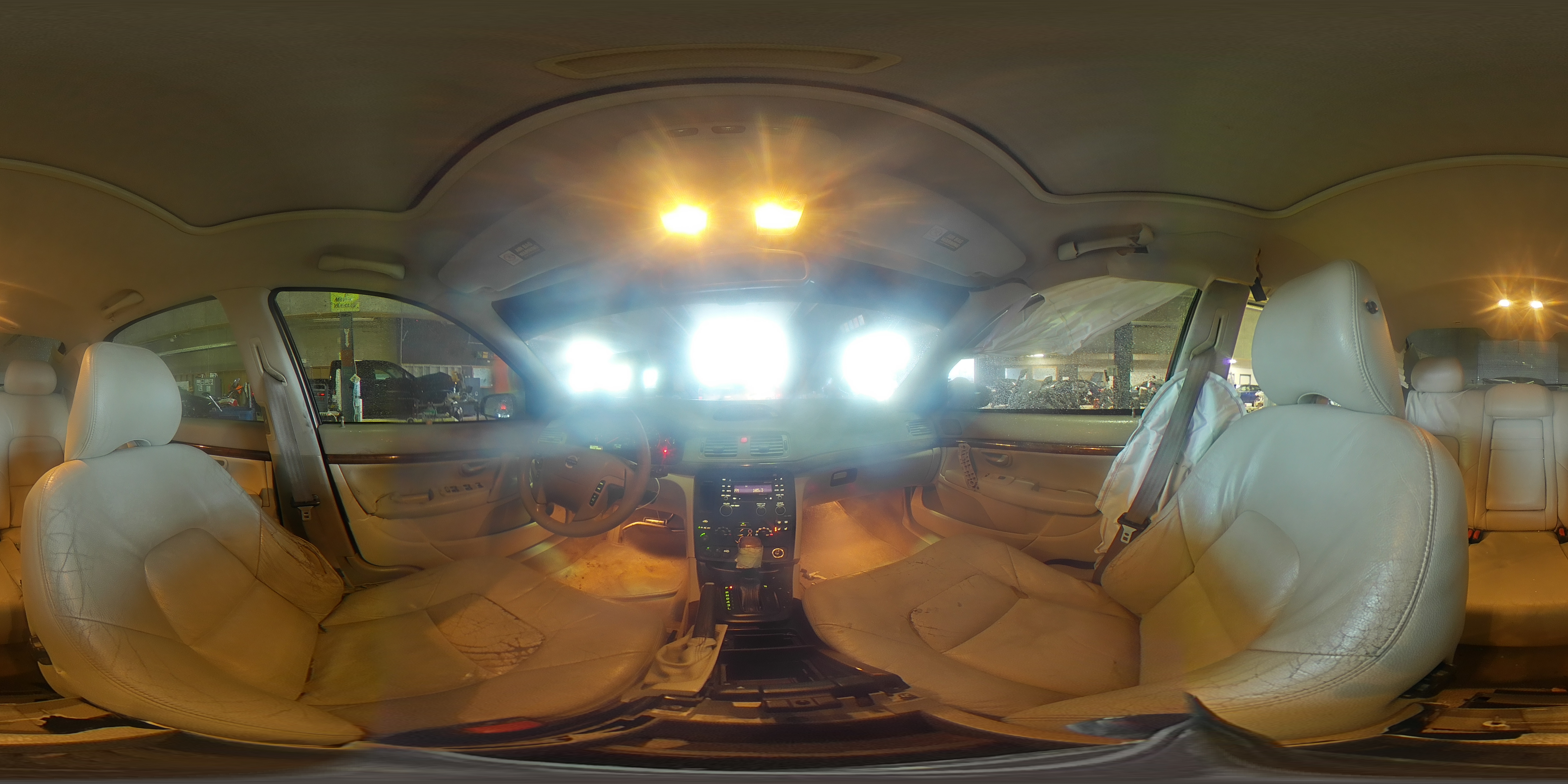 2005 Volvo S80 - Image 12