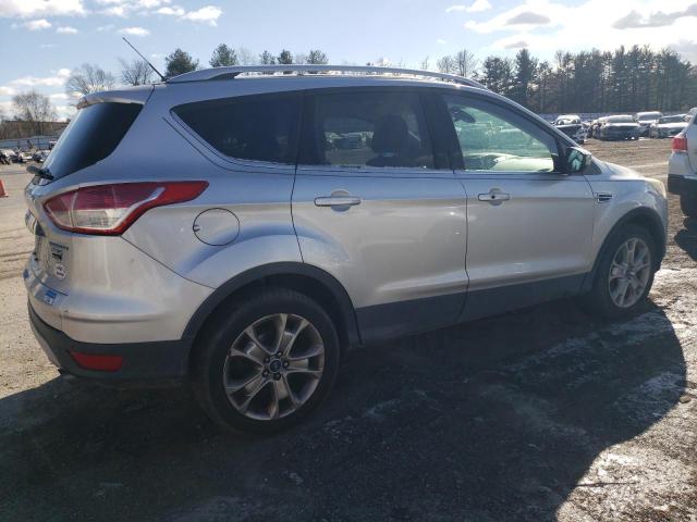  FORD ESCAPE 2015 Srebrny