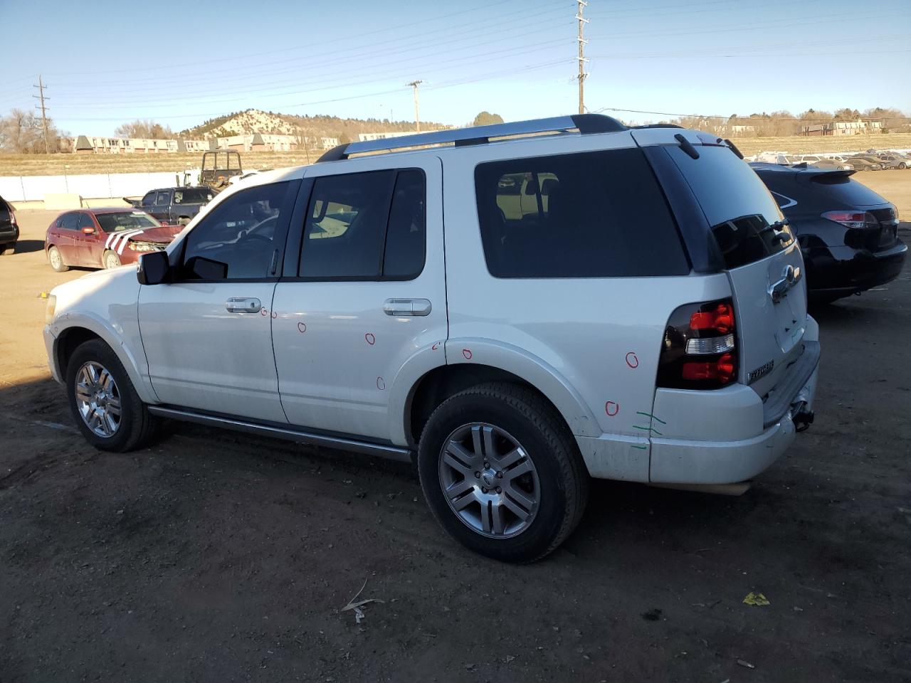 2010 Ford Explorer - Image 2