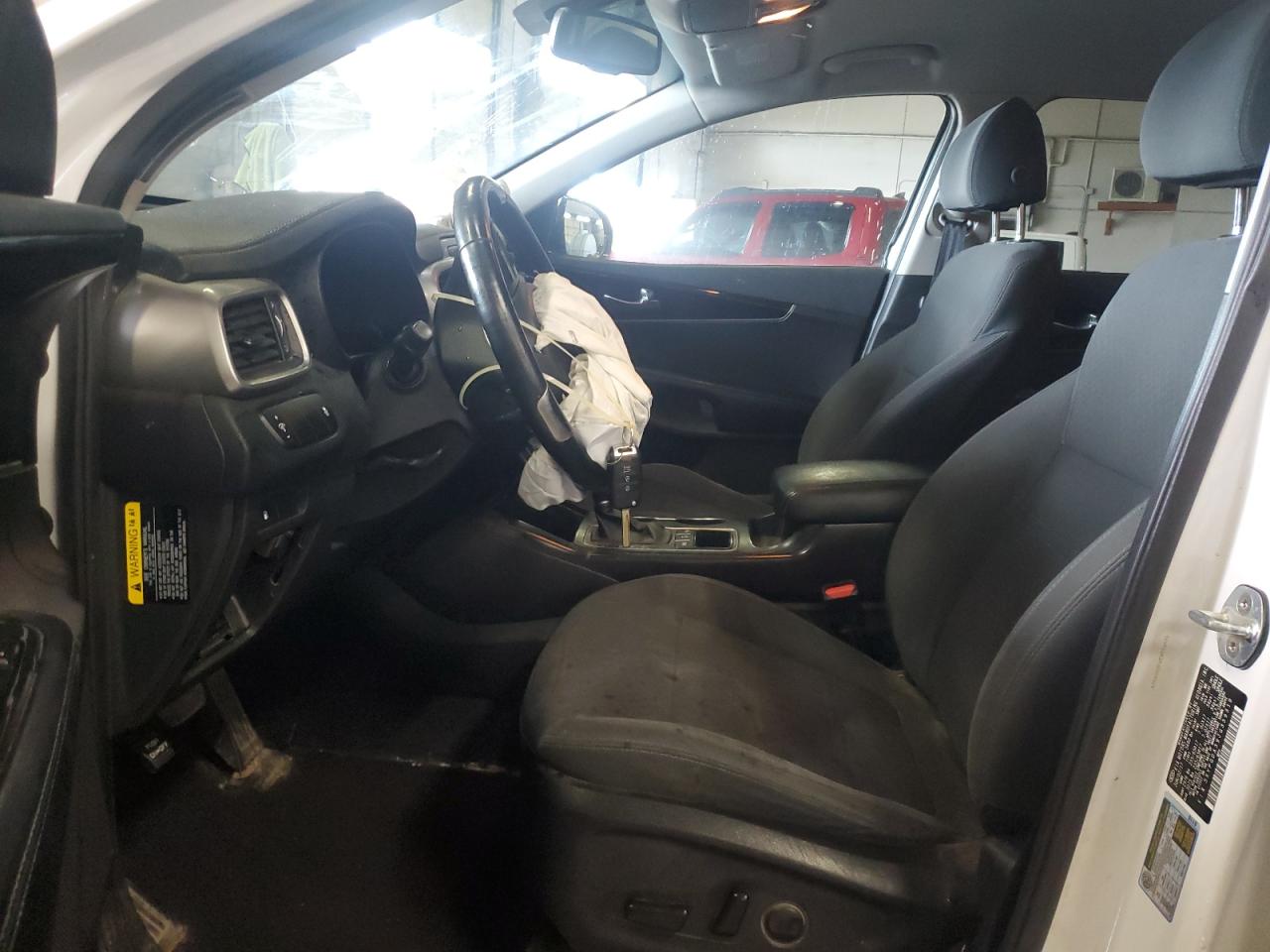 2018 Kia Sorento Lx VIN: 5XYPGDA39JG359319 Lot: 84455154