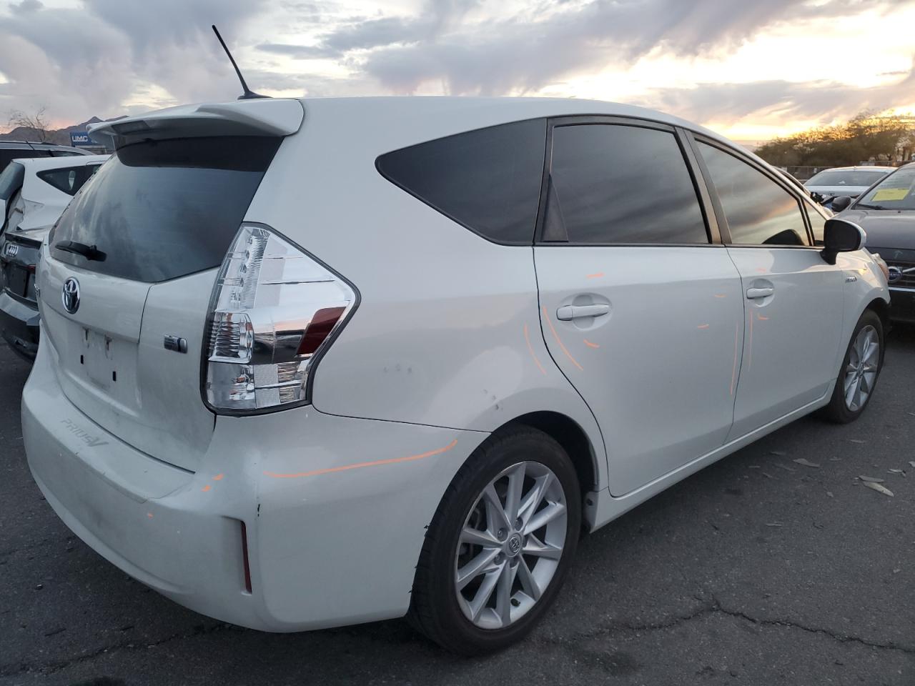 VIN JTDZN3EU1D3247571 2013 TOYOTA PRIUS no.3