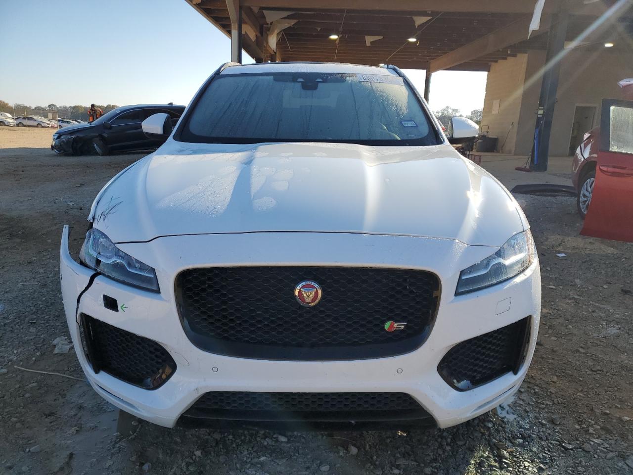 2018 Jaguar F-Pace - Image 5