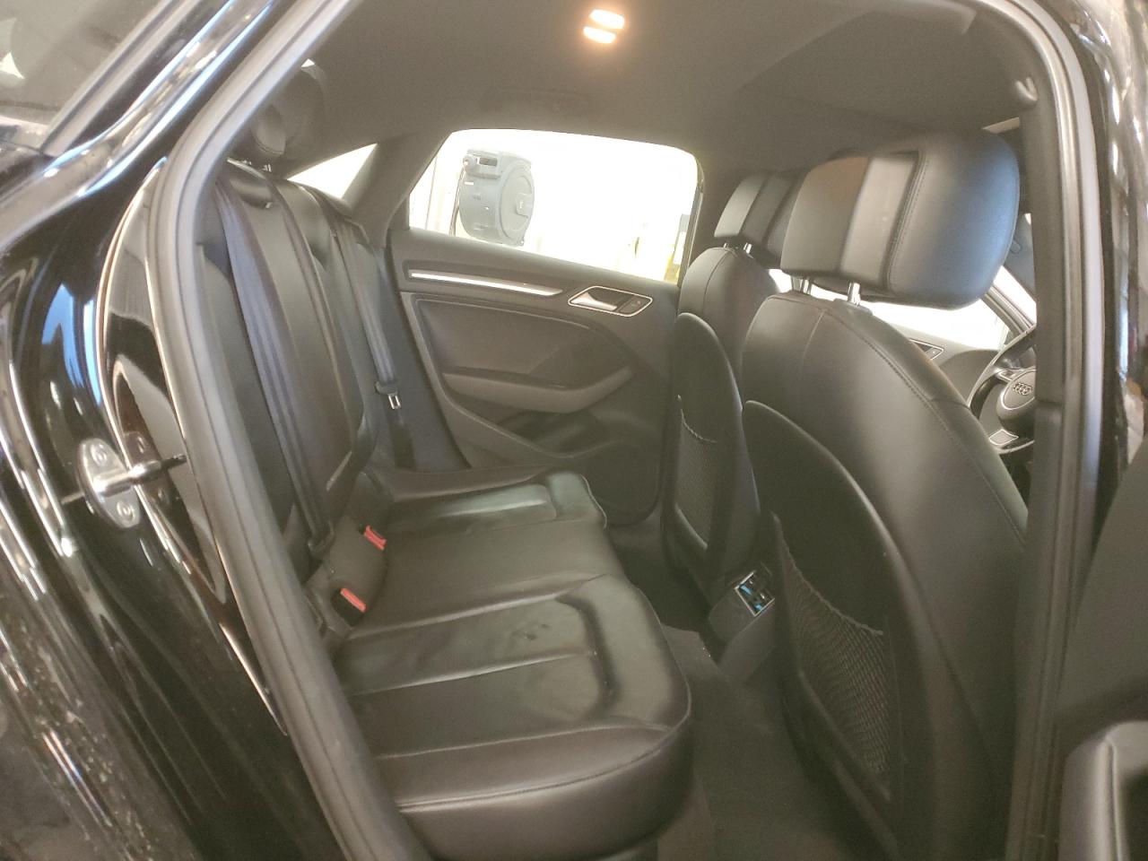 2016 Audi A3 - Image 11
