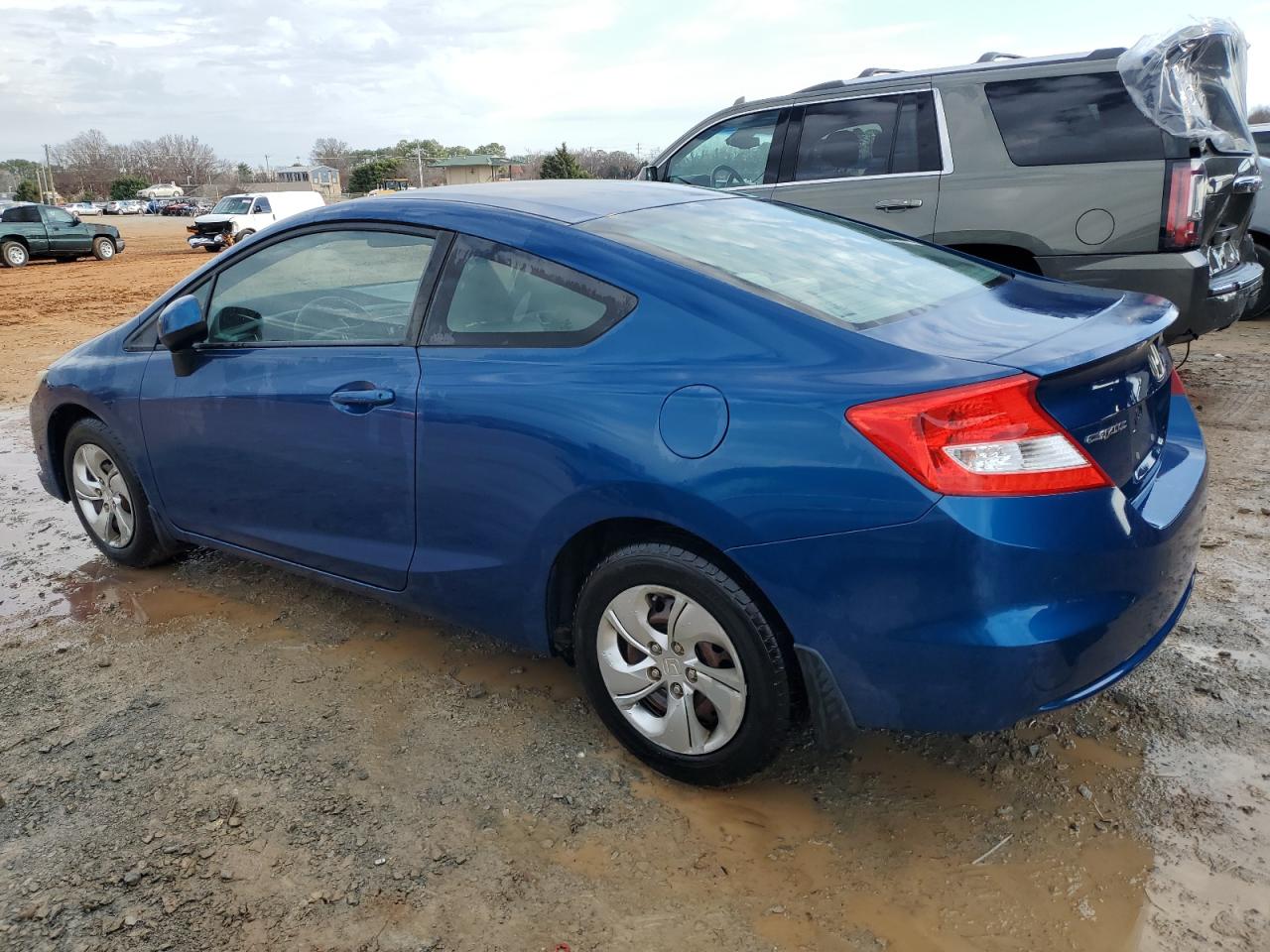 VIN 2HGFG3B50DH503613 2013 HONDA CIVIC no.2