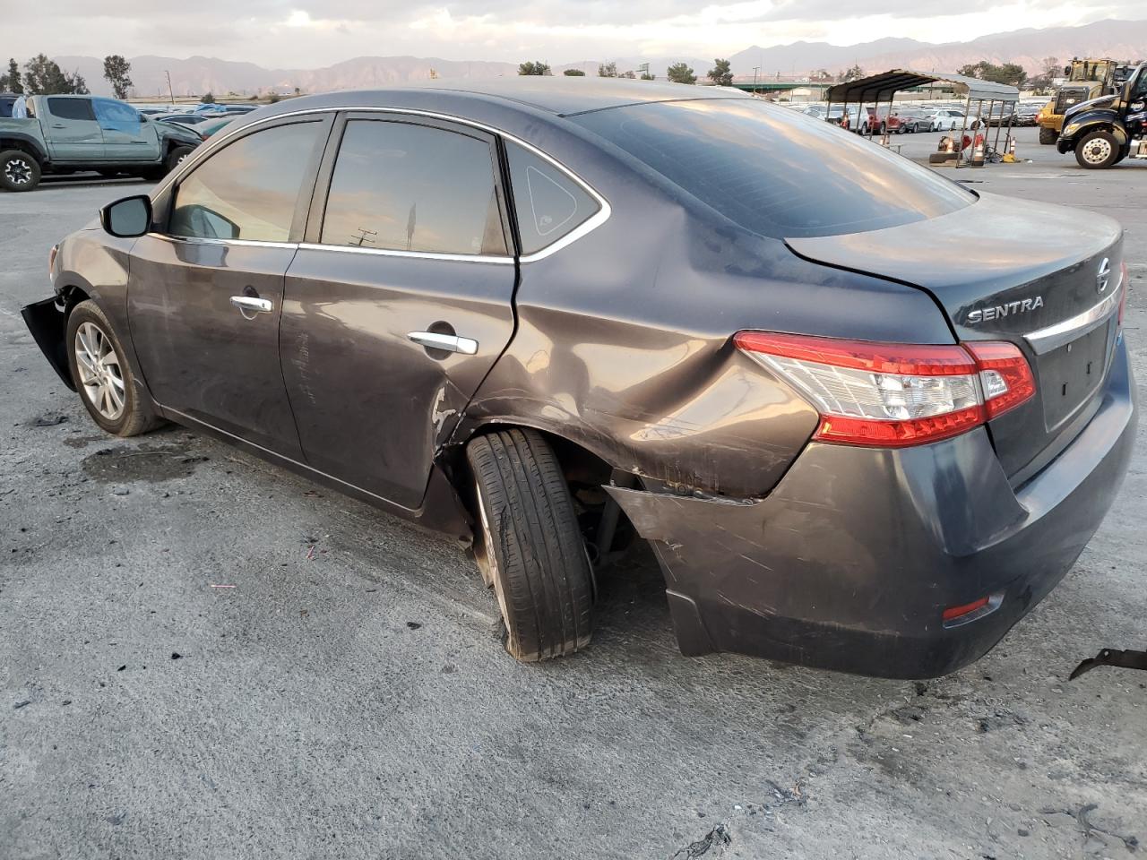 2014 Nissan Sentra - Image 2