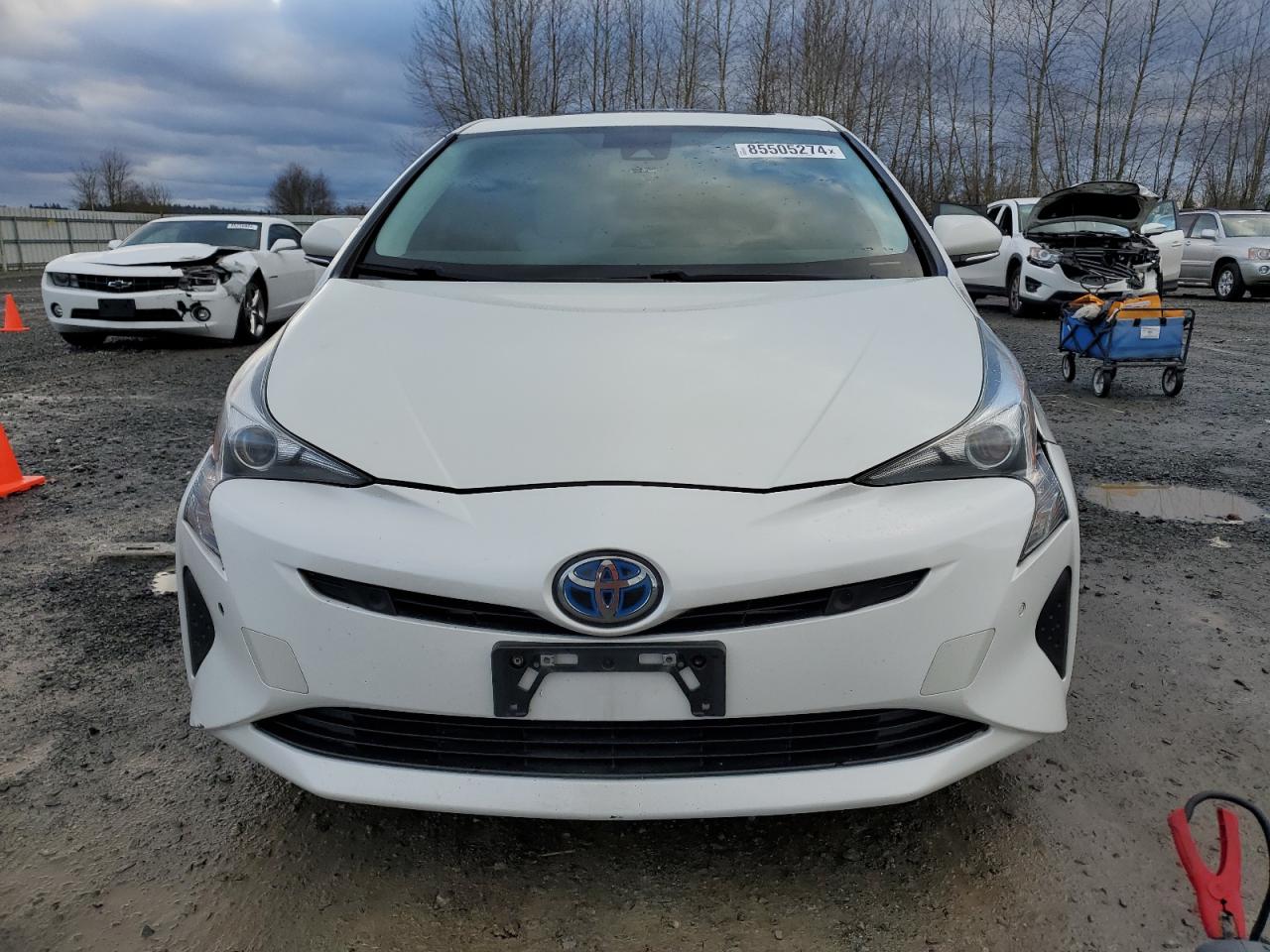 VIN JTDKARFU0J3552960 2018 TOYOTA PRIUS no.5