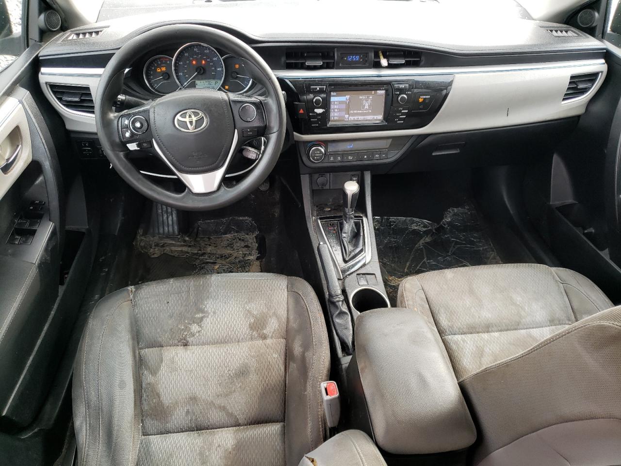 2015 Toyota Corolla L VIN: 5YFBURHE0FP257076 Lot: 84529044