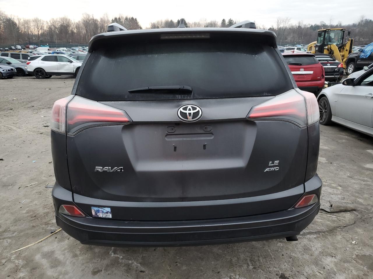 VIN JTMBFREV1GJ080591 2016 TOYOTA RAV4 no.6