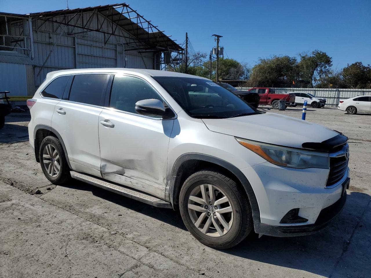 VIN 5TDZARFH9FS010229 2015 TOYOTA HIGHLANDER no.4