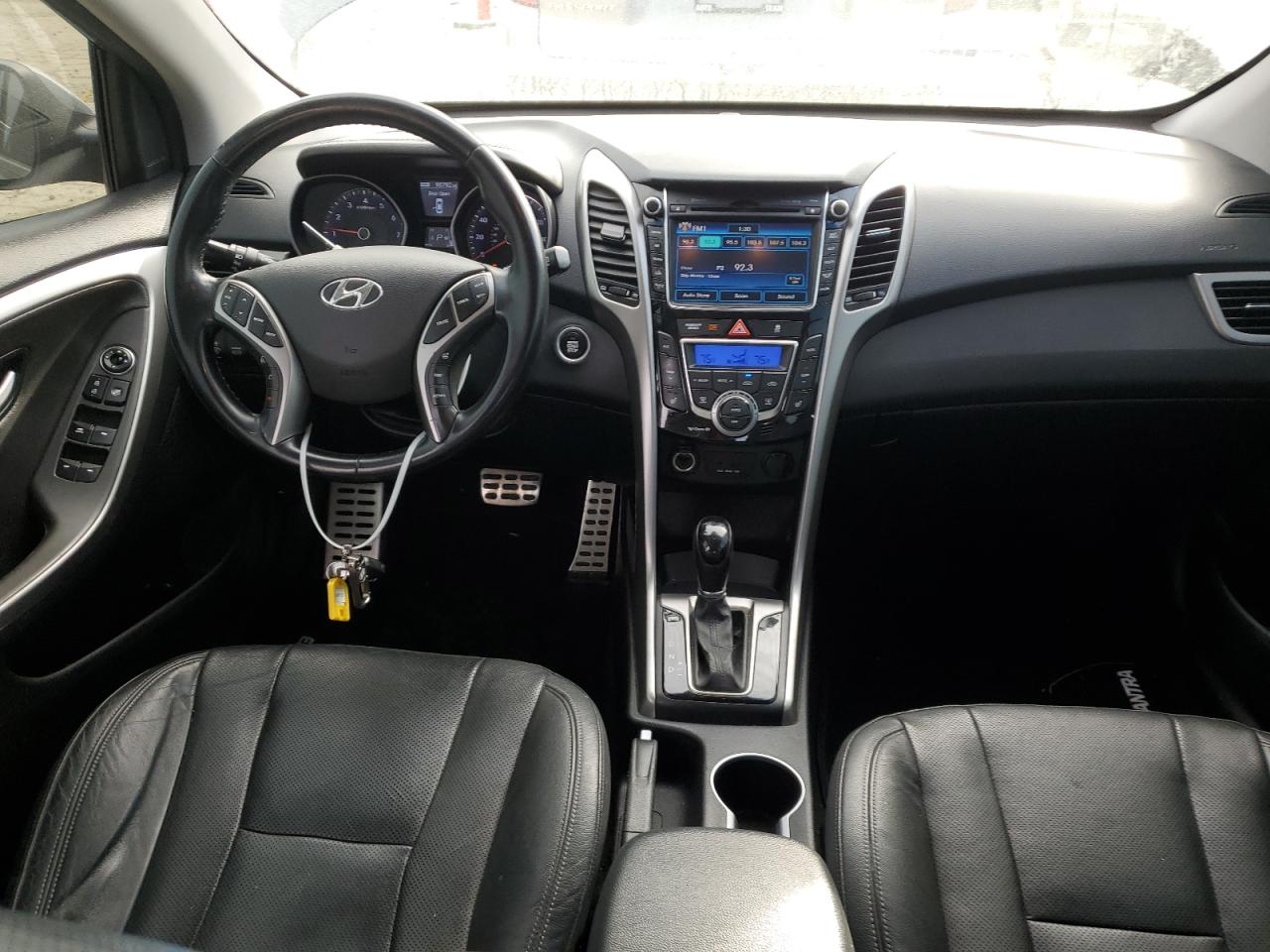 2014 Hyundai Elantra - Image 8
