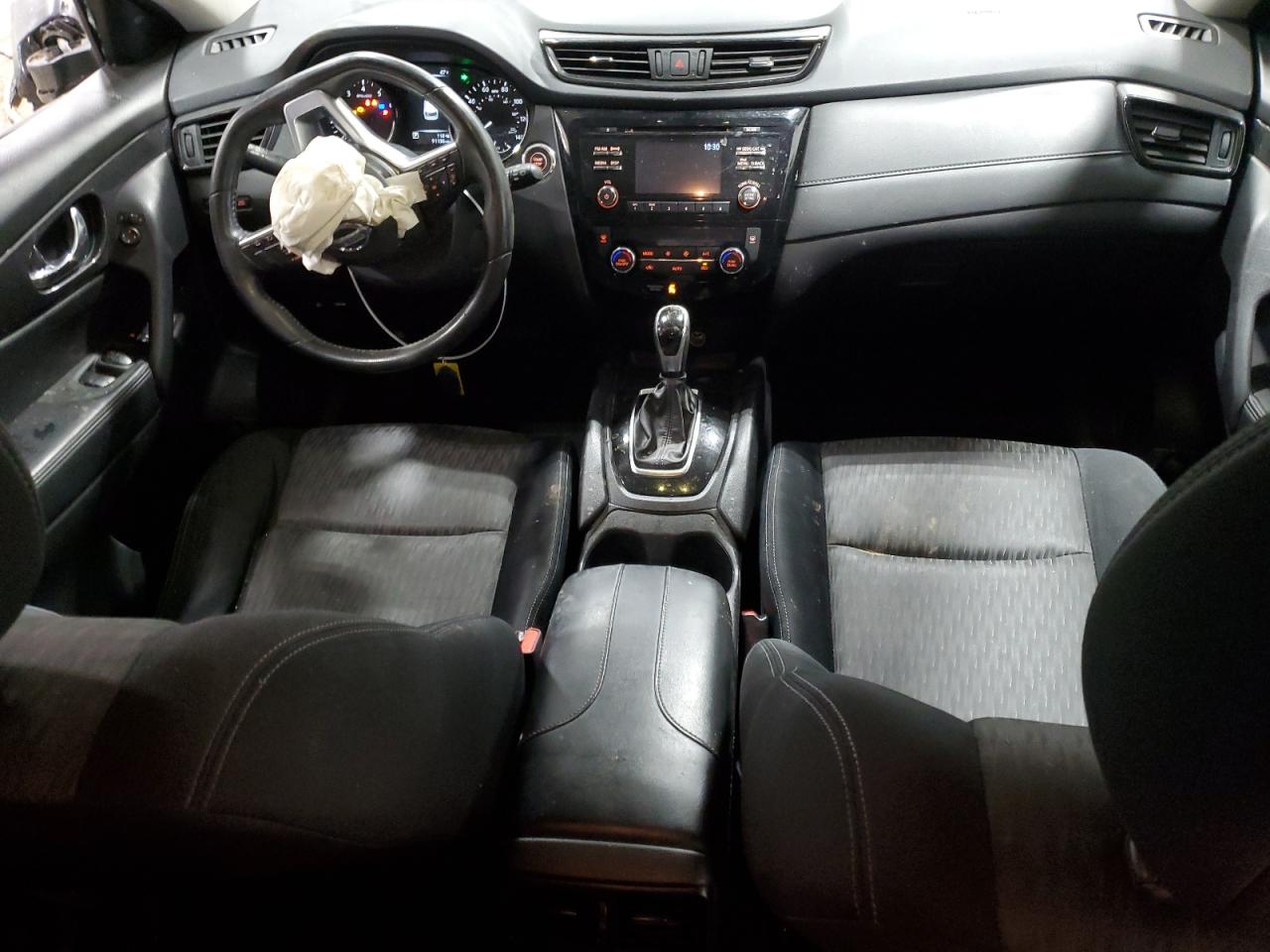 2017 Nissan Rogue - Image 8
