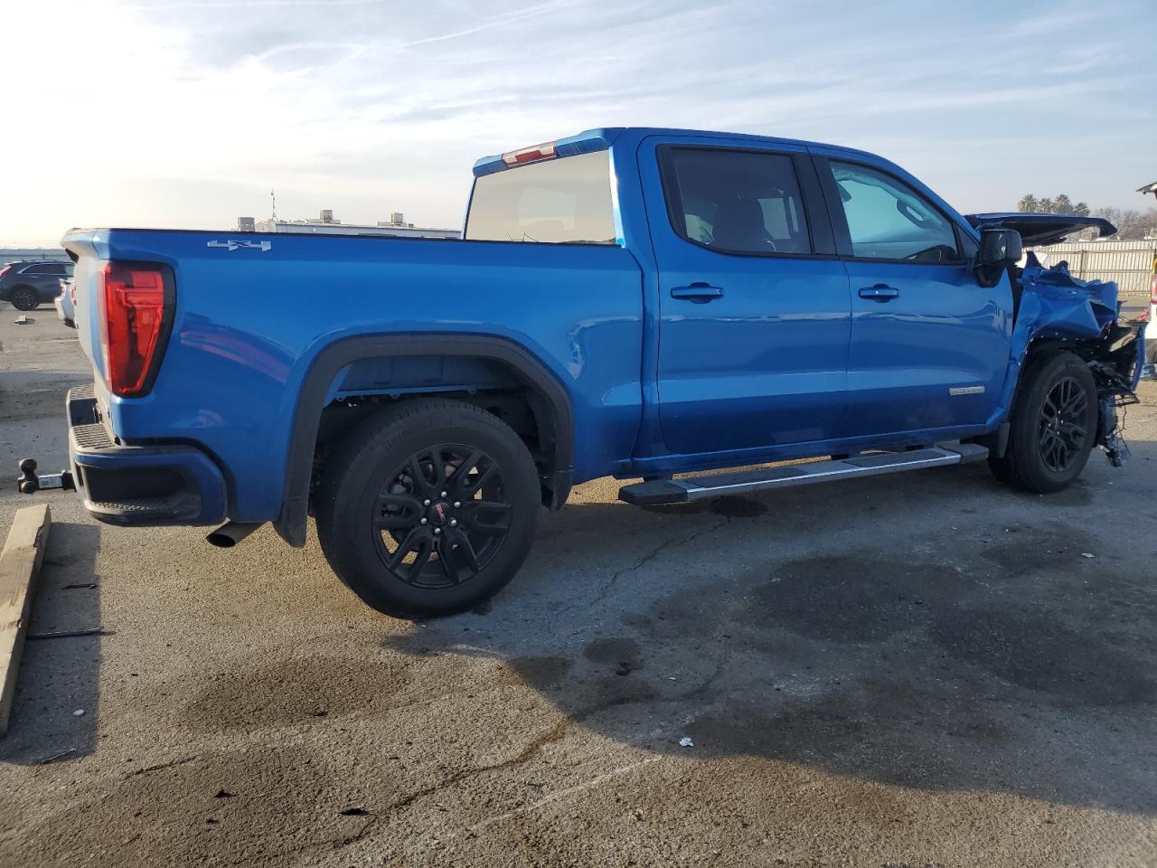 2024 GMC Sierra - Image 3