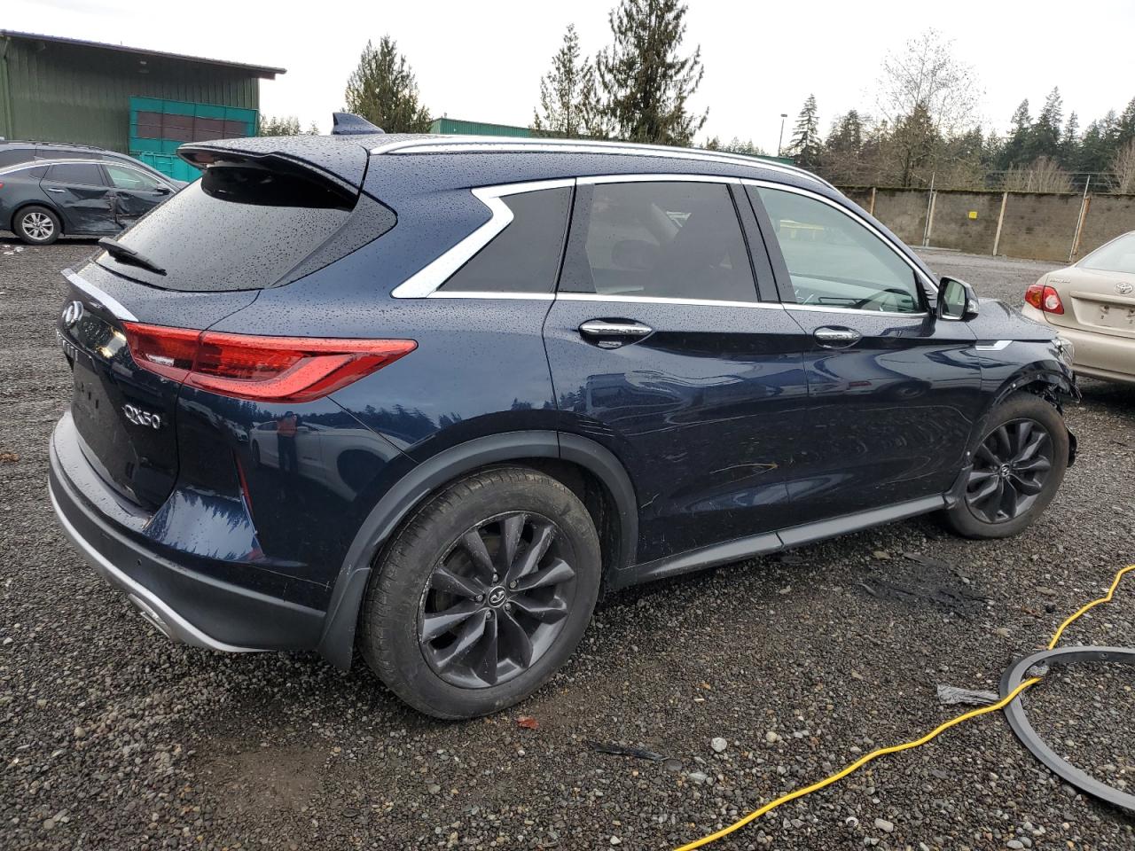 VIN 3PCAJ5M36KF110235 2019 INFINITI QX50 no.3