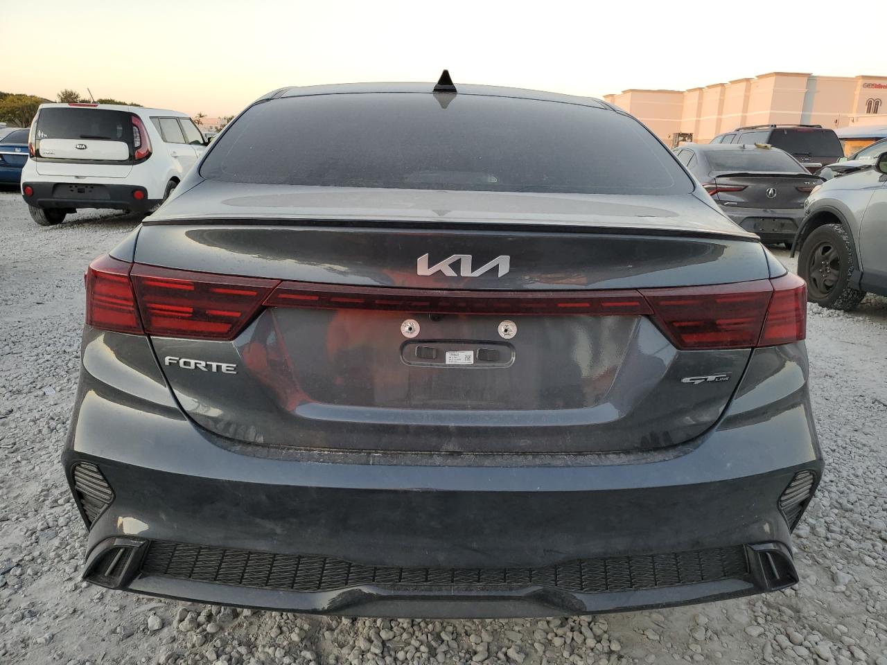 2024 Kia Forte - Image 6