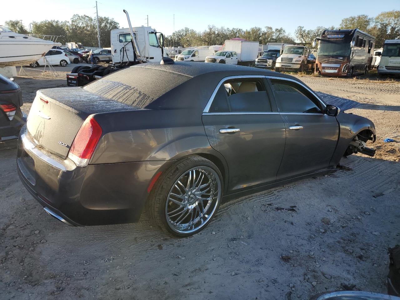 2018 Chrysler 300 - Image 3