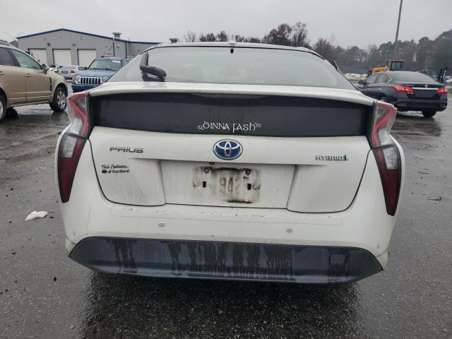  TOYOTA PRIUS 2017 Белый