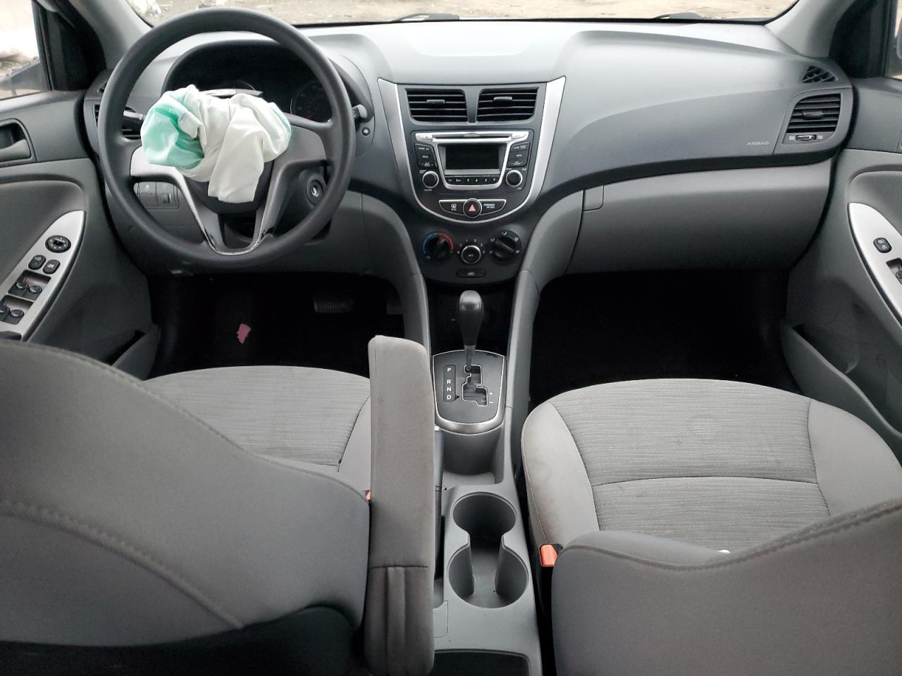 2017 Hyundai Accent - Image 8