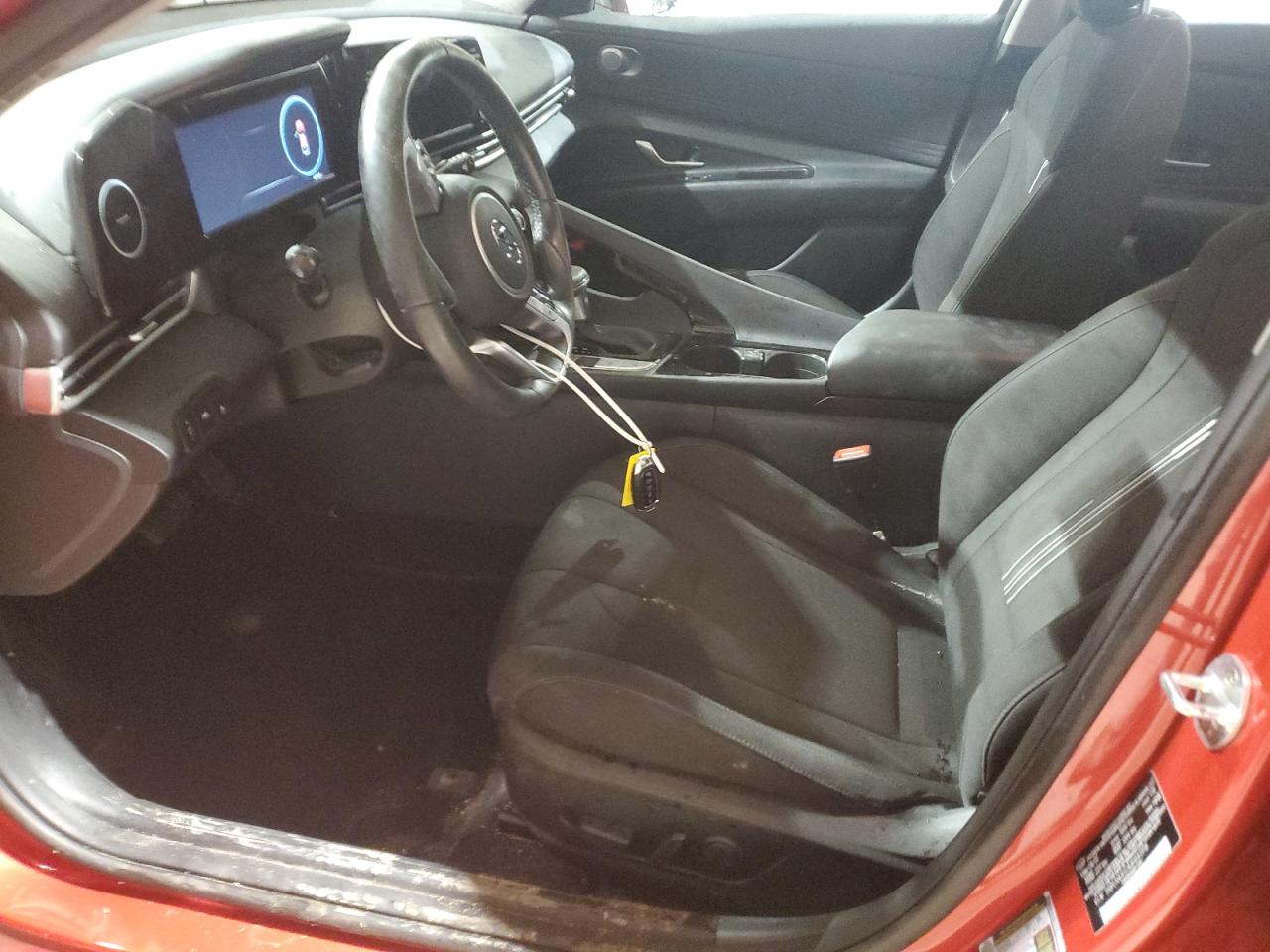 2021 Hyundai Elantra - Image 7