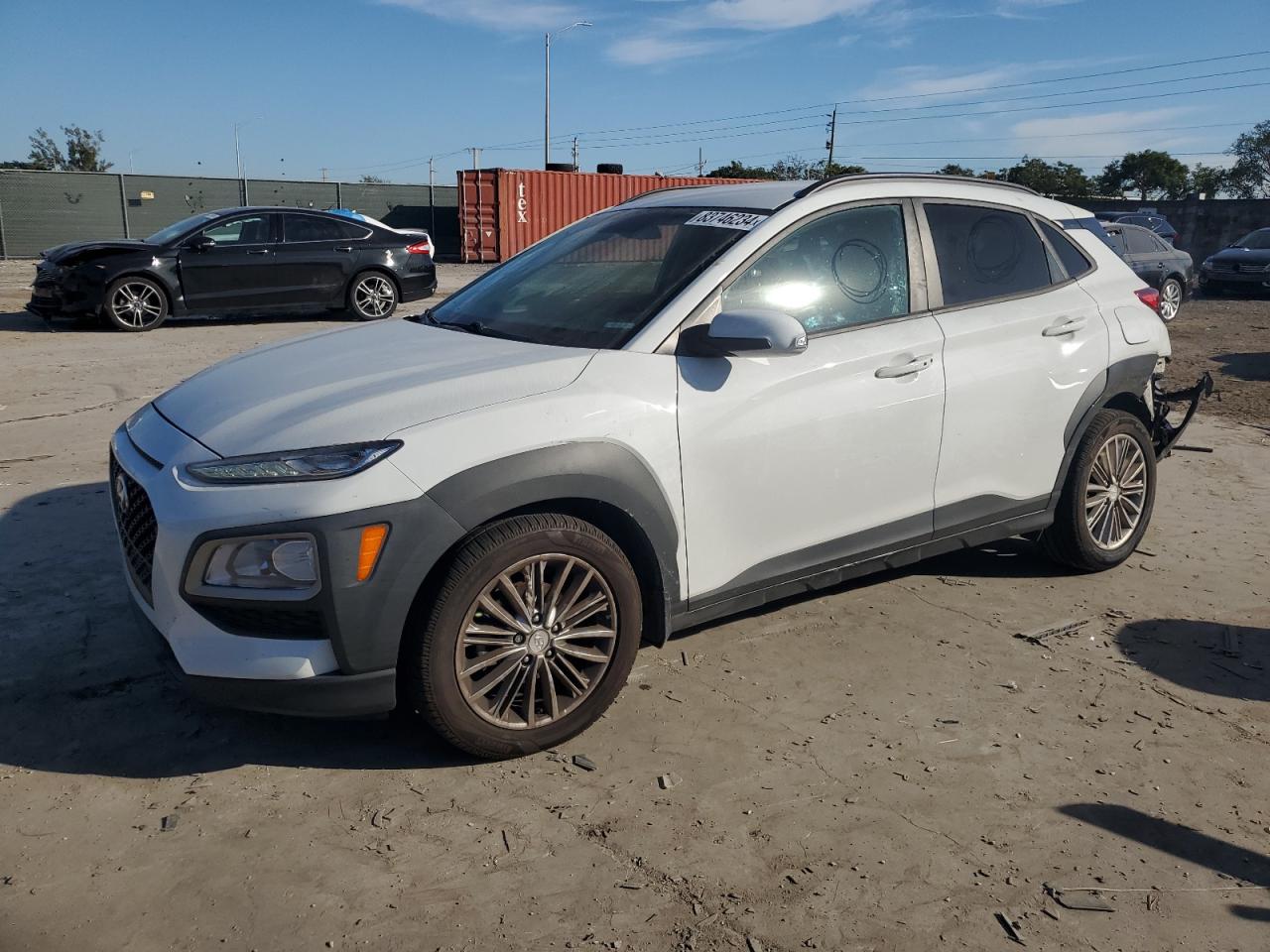 VIN KM8K22AA5JU085669 2018 HYUNDAI KONA no.1