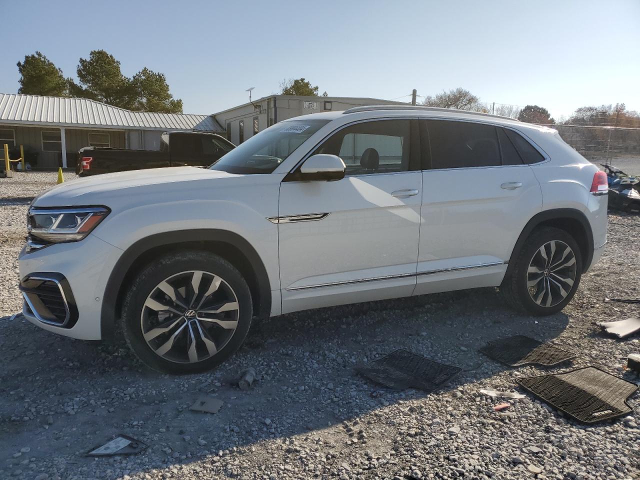 2021 Volkswagen Atlas - Image 1