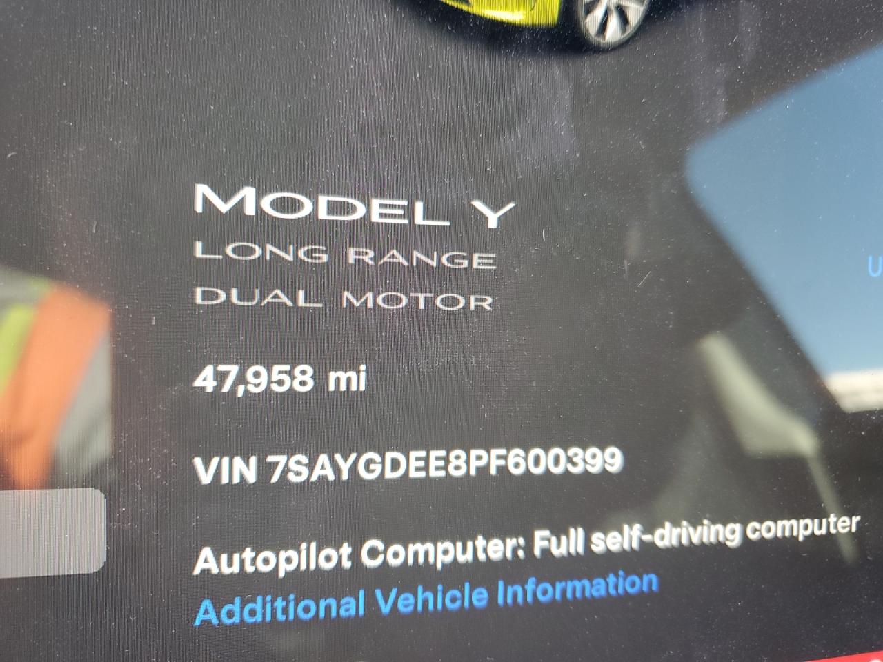 VIN 7SAYGDEE8PF600399 2023 TESLA MODEL Y no.9