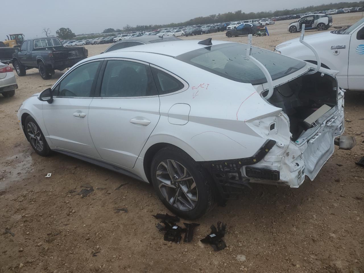 2021 Hyundai Sonata - Image 2