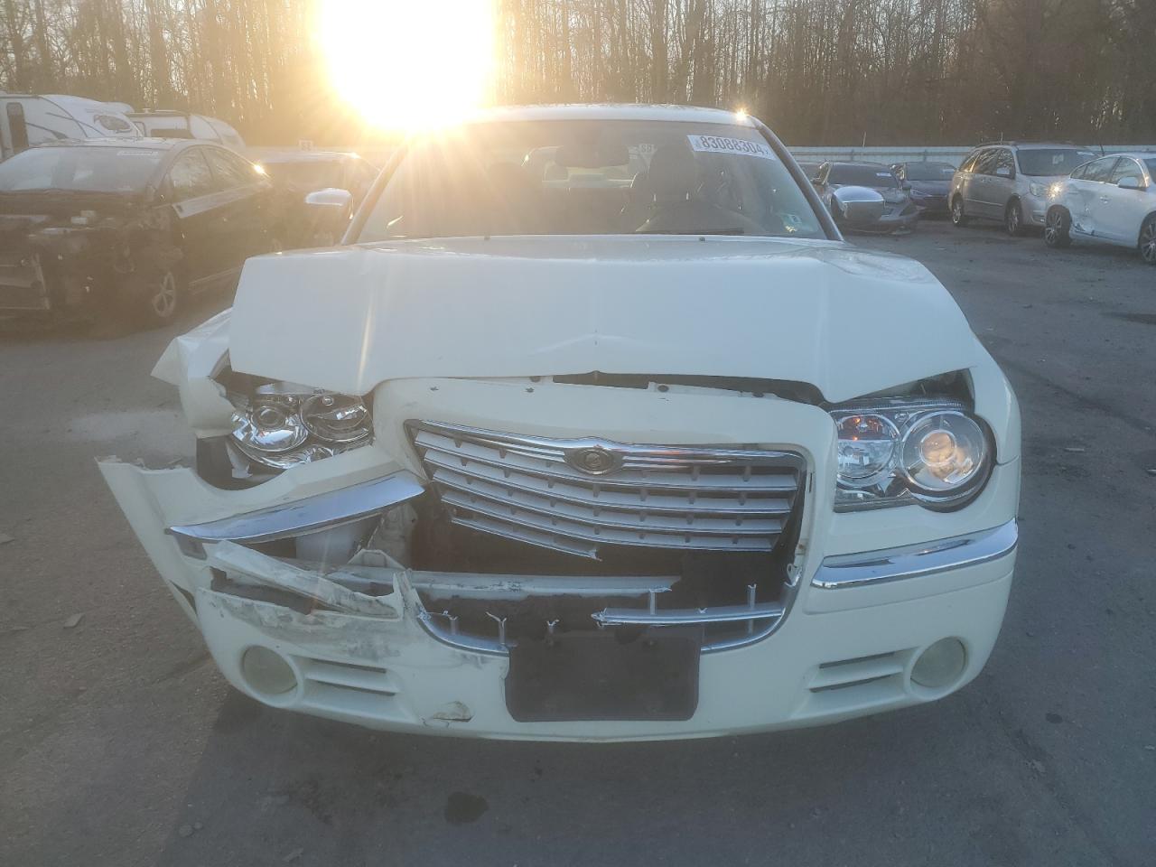 2006 Chrysler 300 - Image 5