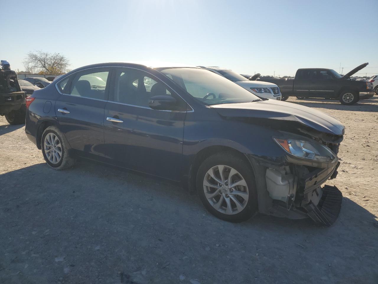 VIN 3N1AB7AP9JY291692 2018 NISSAN SENTRA no.4