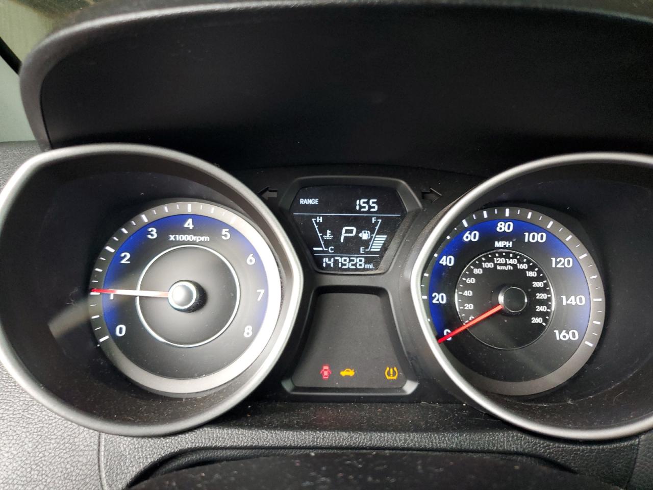 2015 Hyundai Elantra - Image 9
