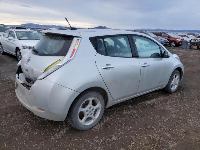  NISSAN LEAF 2013 Srebrny