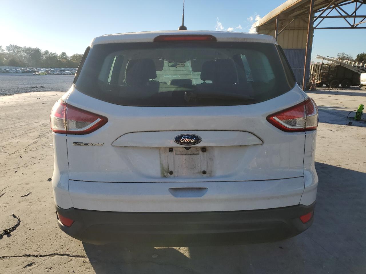 VIN 1FMCU0F71GUA80557 2016 FORD ESCAPE no.6