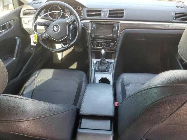  VOLKSWAGEN PASSAT 2016 Silver