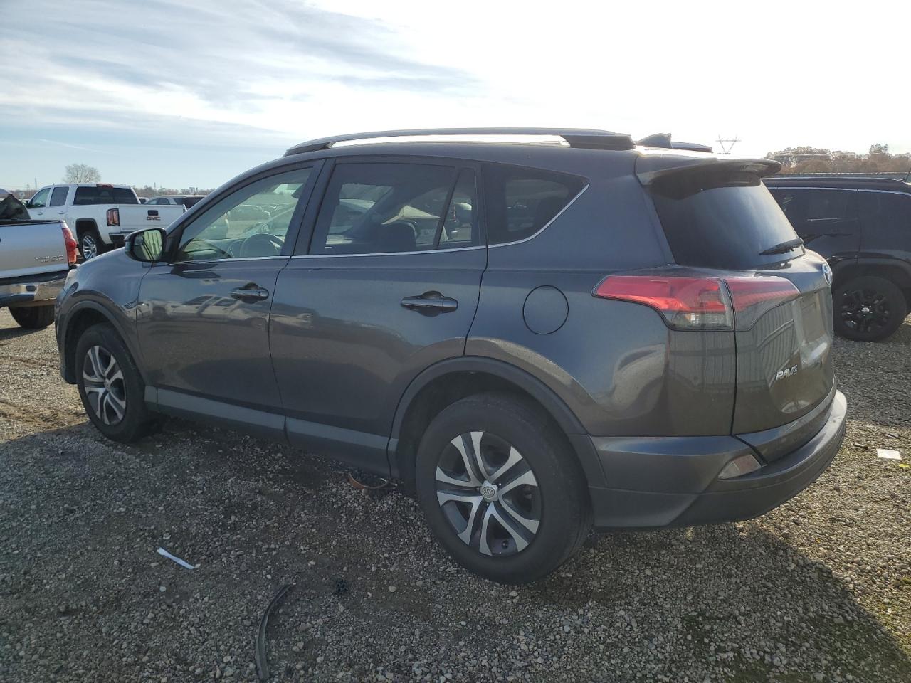 2017 Toyota RAV 4 - Image 2