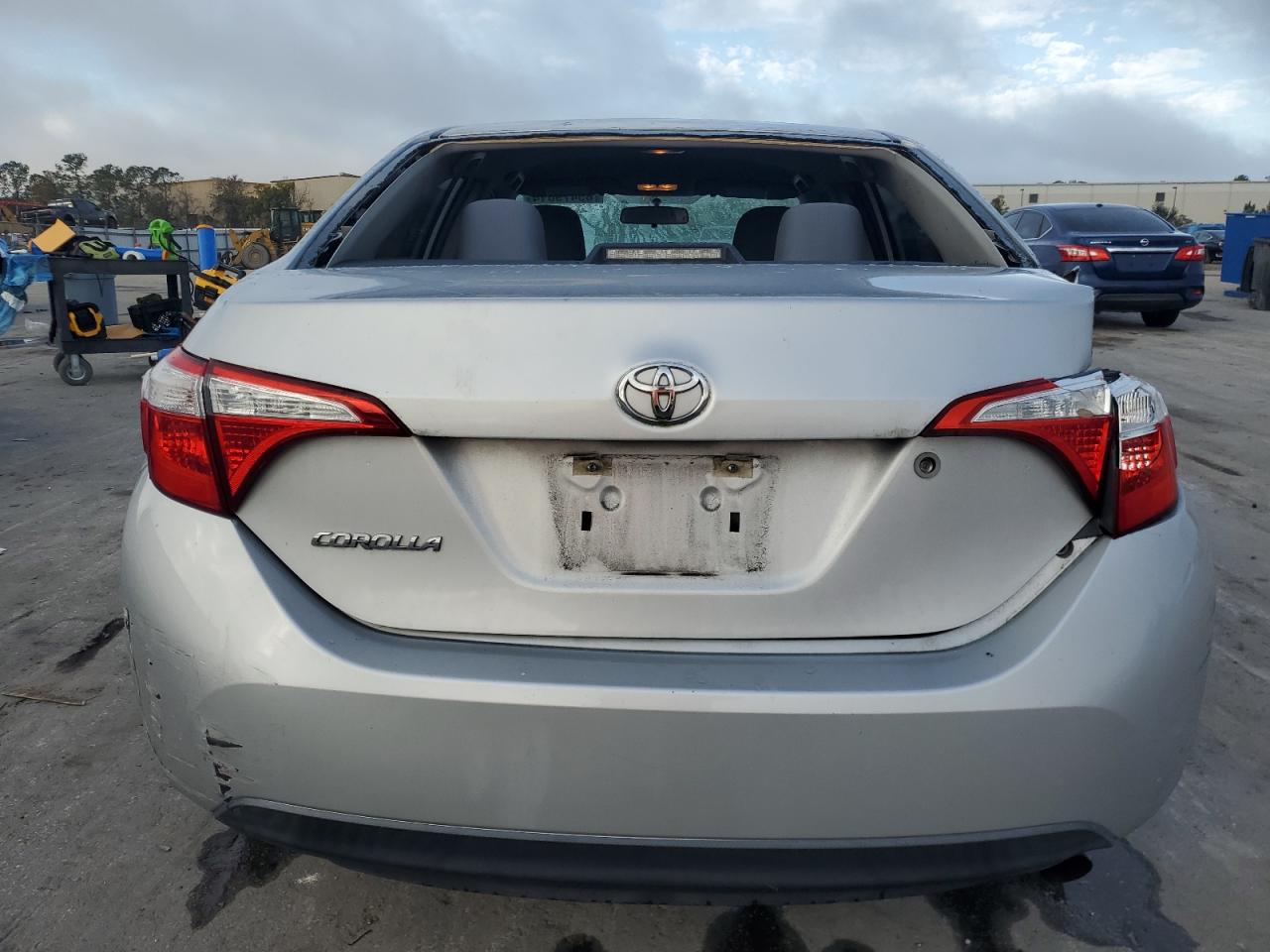 VIN 5YFBURHE4GP502821 2016 TOYOTA COROLLA no.6