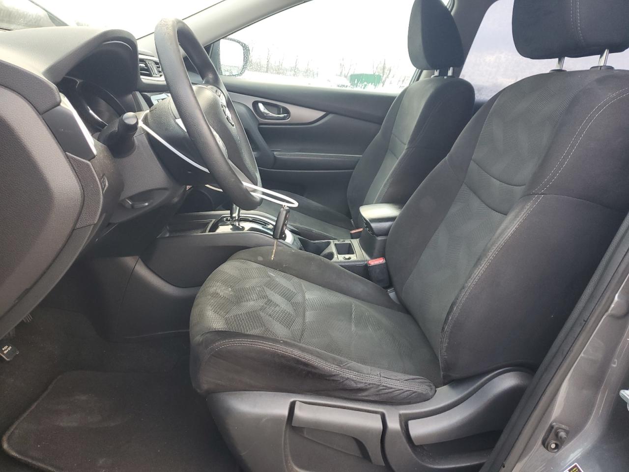 2016 Nissan Rogue - Image 7