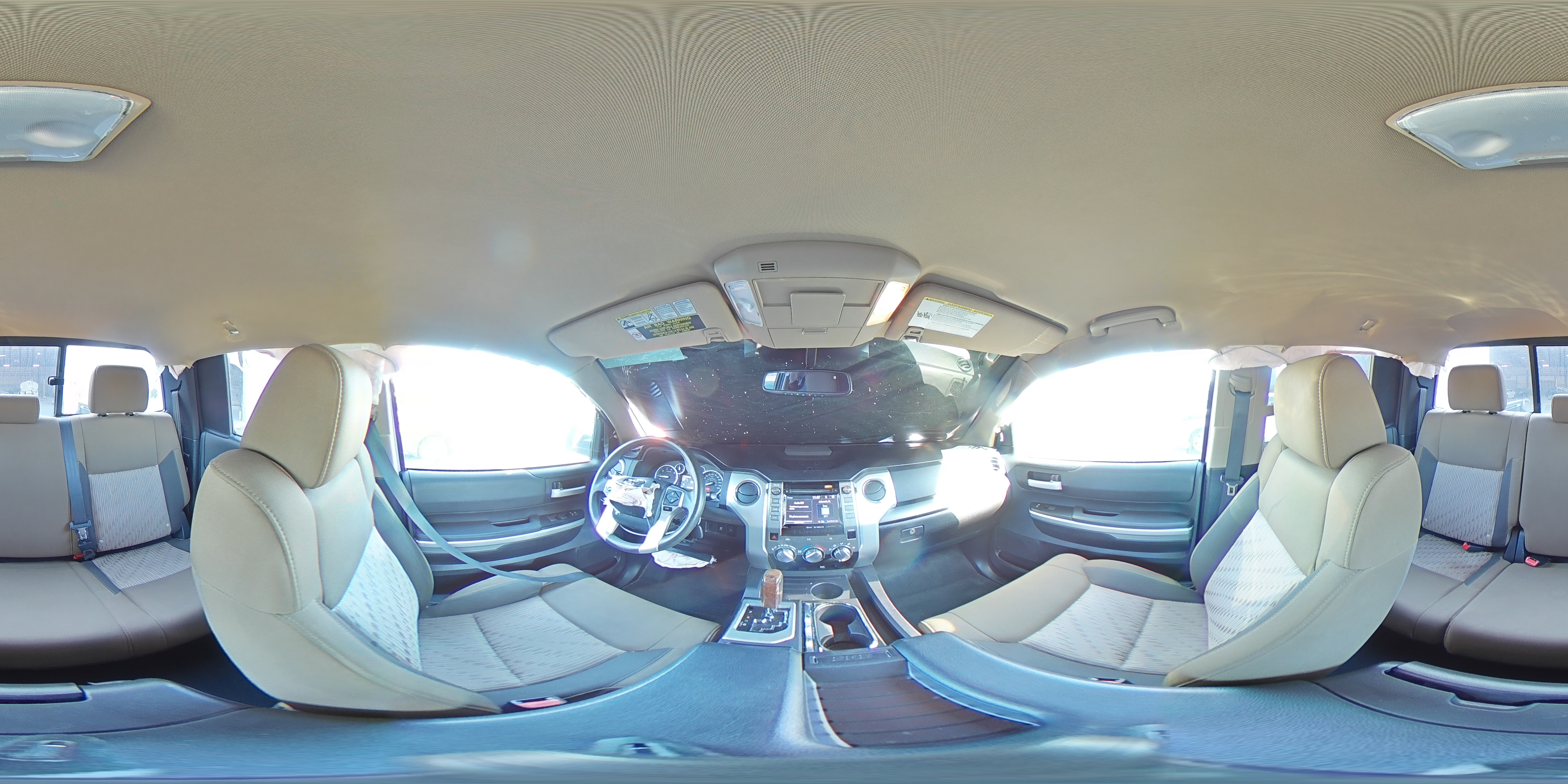 2014 Toyota Tundra - Image 14