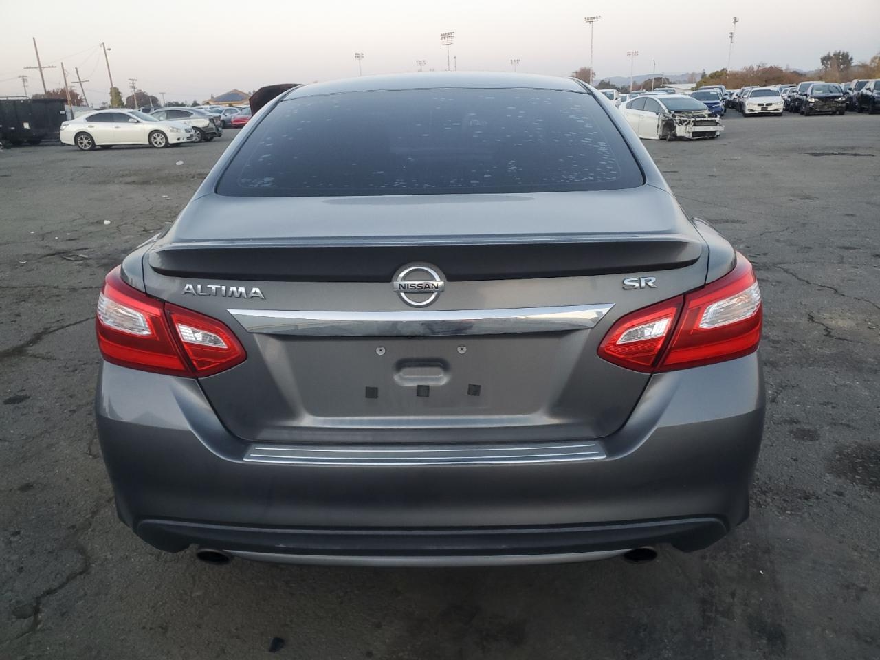 2016 Nissan Altima - Image 6