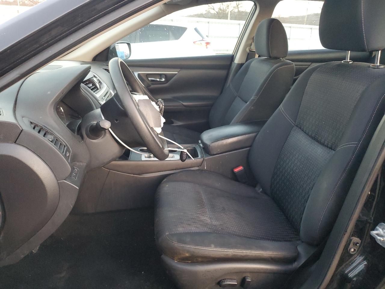 2017 Nissan Altima - Image 7
