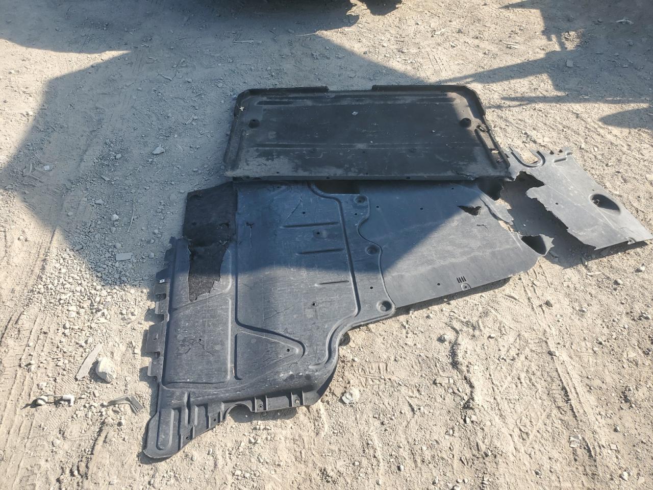 2019 Volkswagen E-Golf Se VIN: WVWKR7AU7KW917283 Lot: 82618894