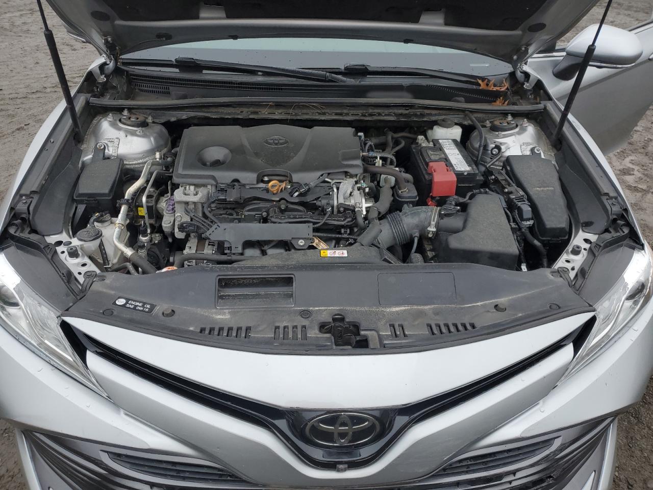 2019 Toyota Camry - Image 11