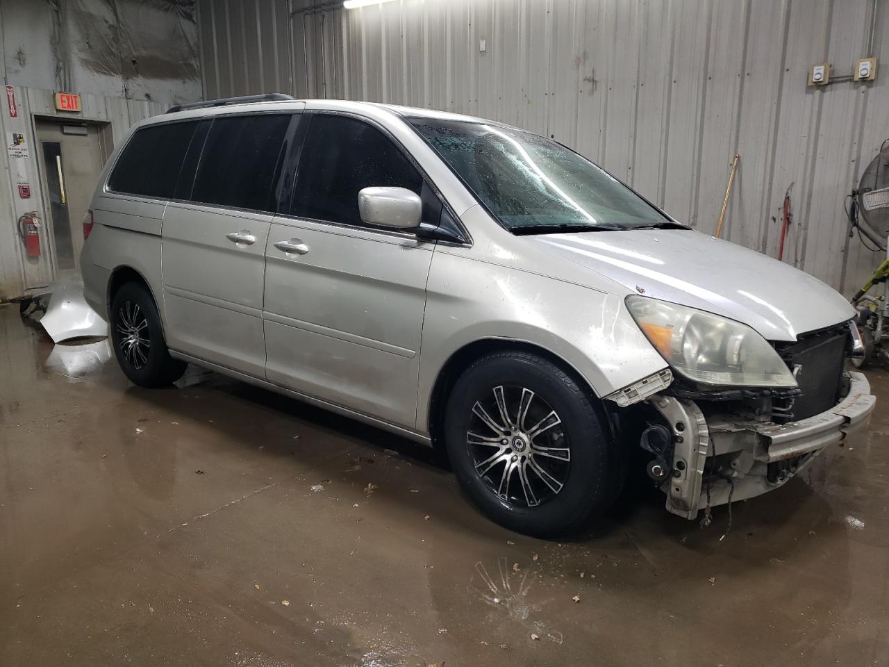 2006 Honda Odyssey - Image 4