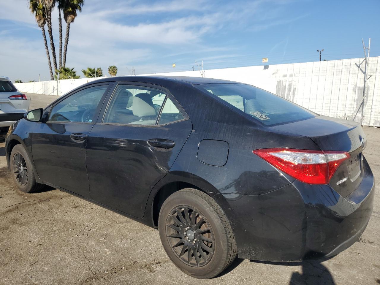 VIN 5YFBURHE0GP456078 2016 TOYOTA COROLLA no.2