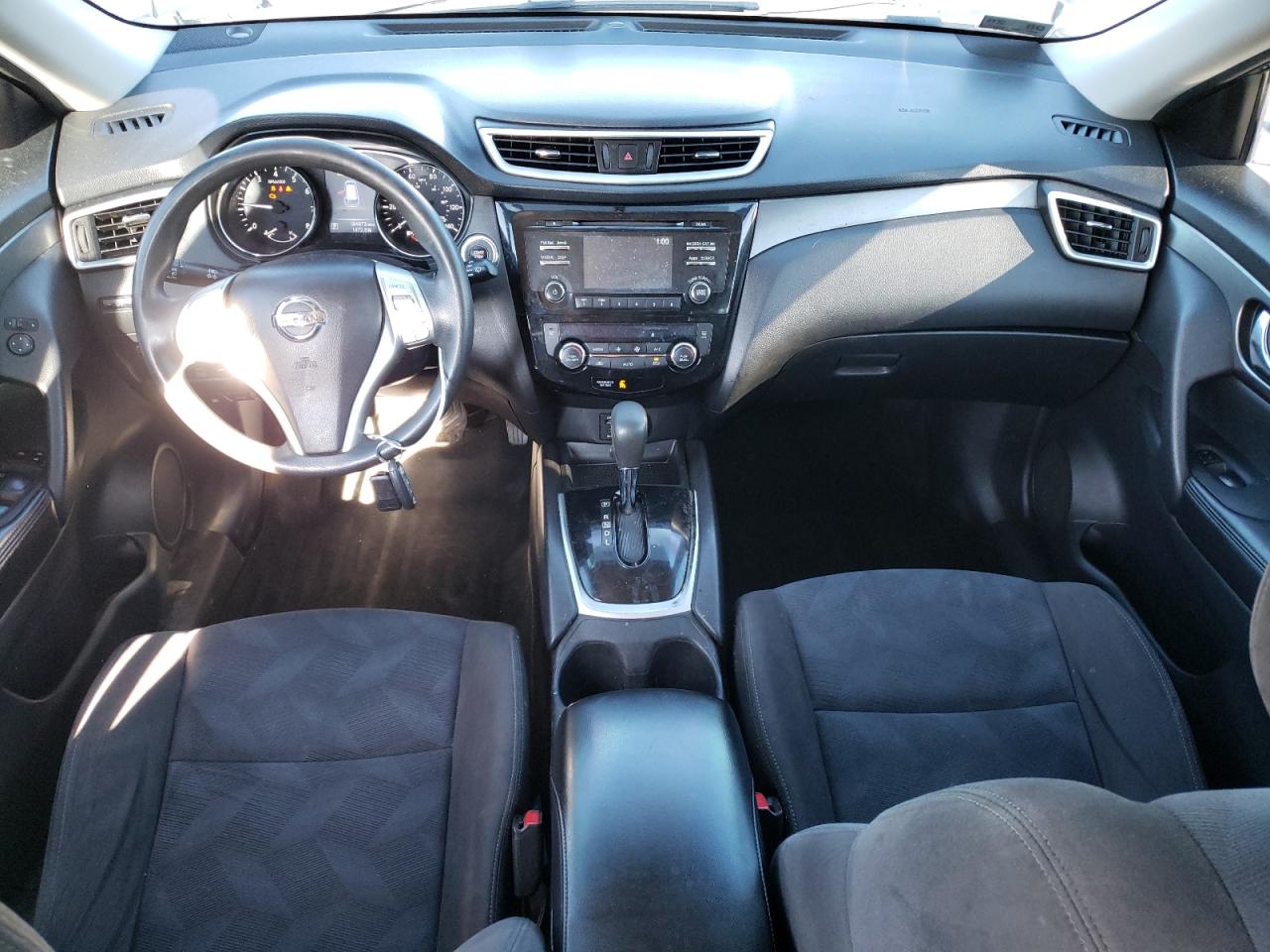 2015 Nissan Rogue - Image 8