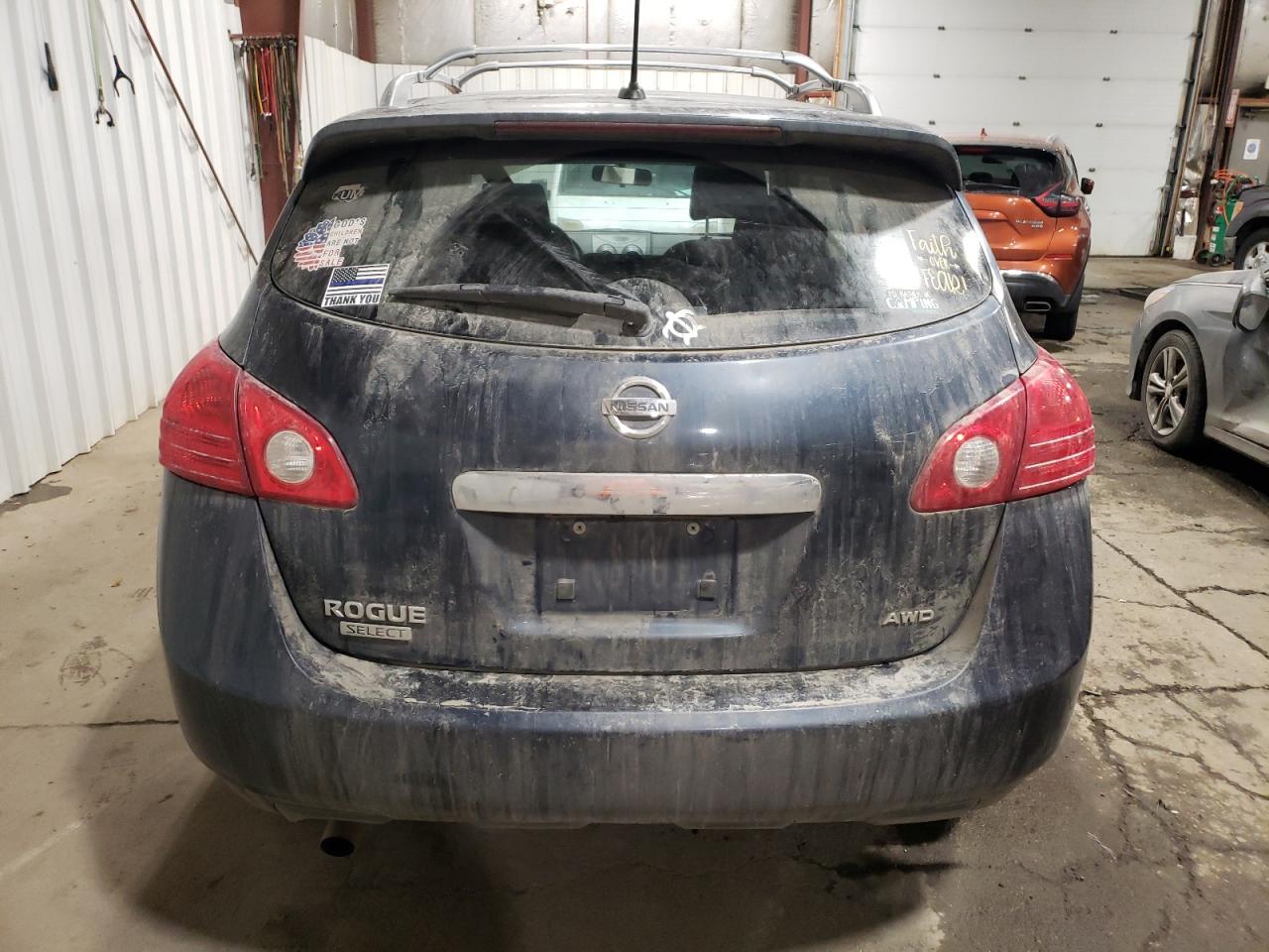 2015 Nissan Rogue - Image 6