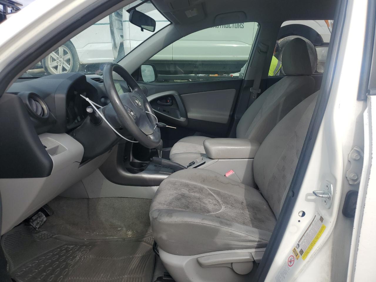 2012 Toyota RAV 4 - Image 7