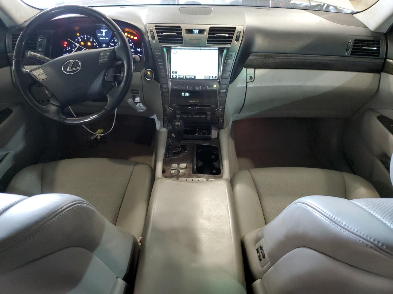 2008 Lexus LS - Image 8