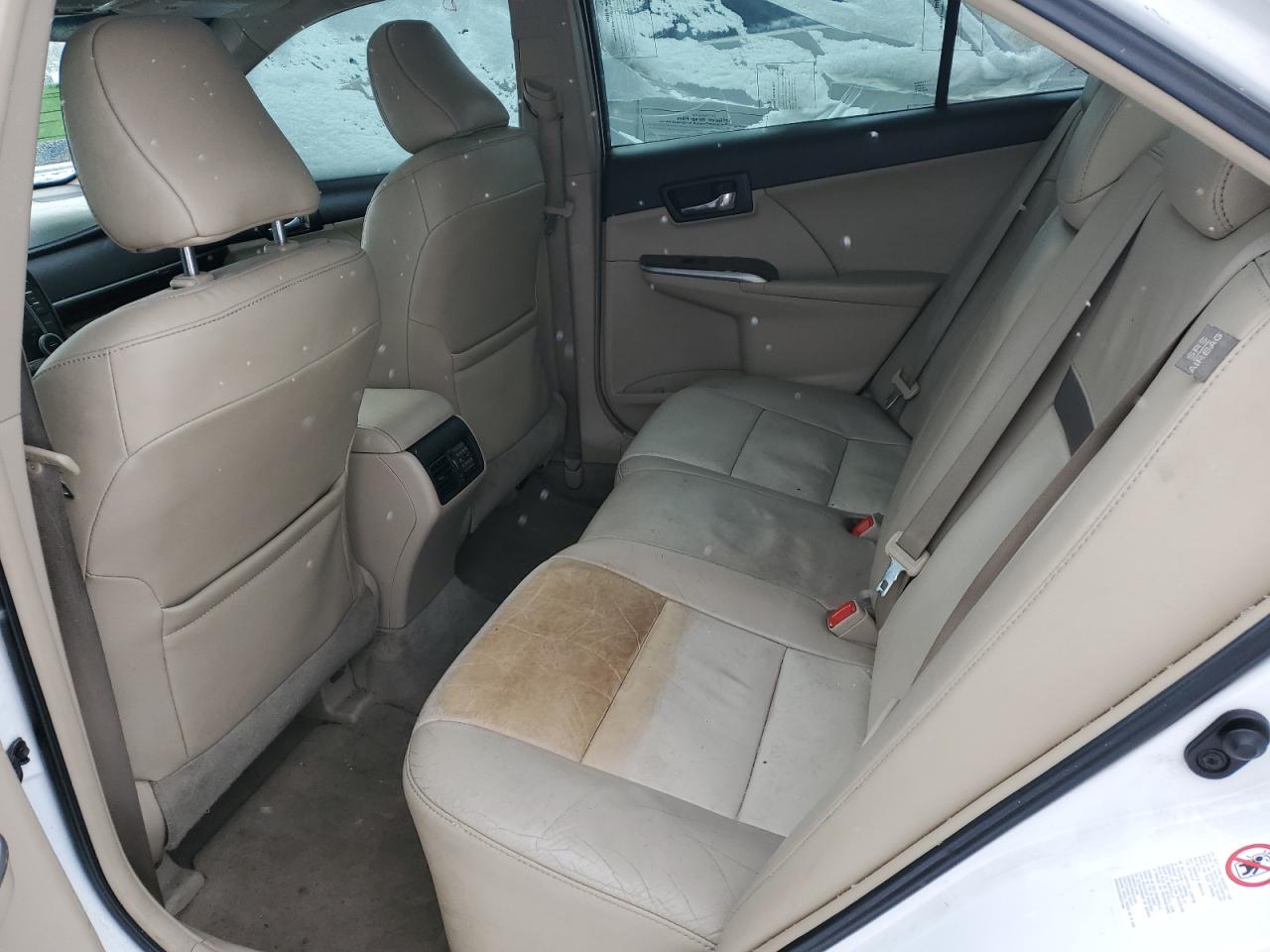 2012 Toyota Camry - Image 10